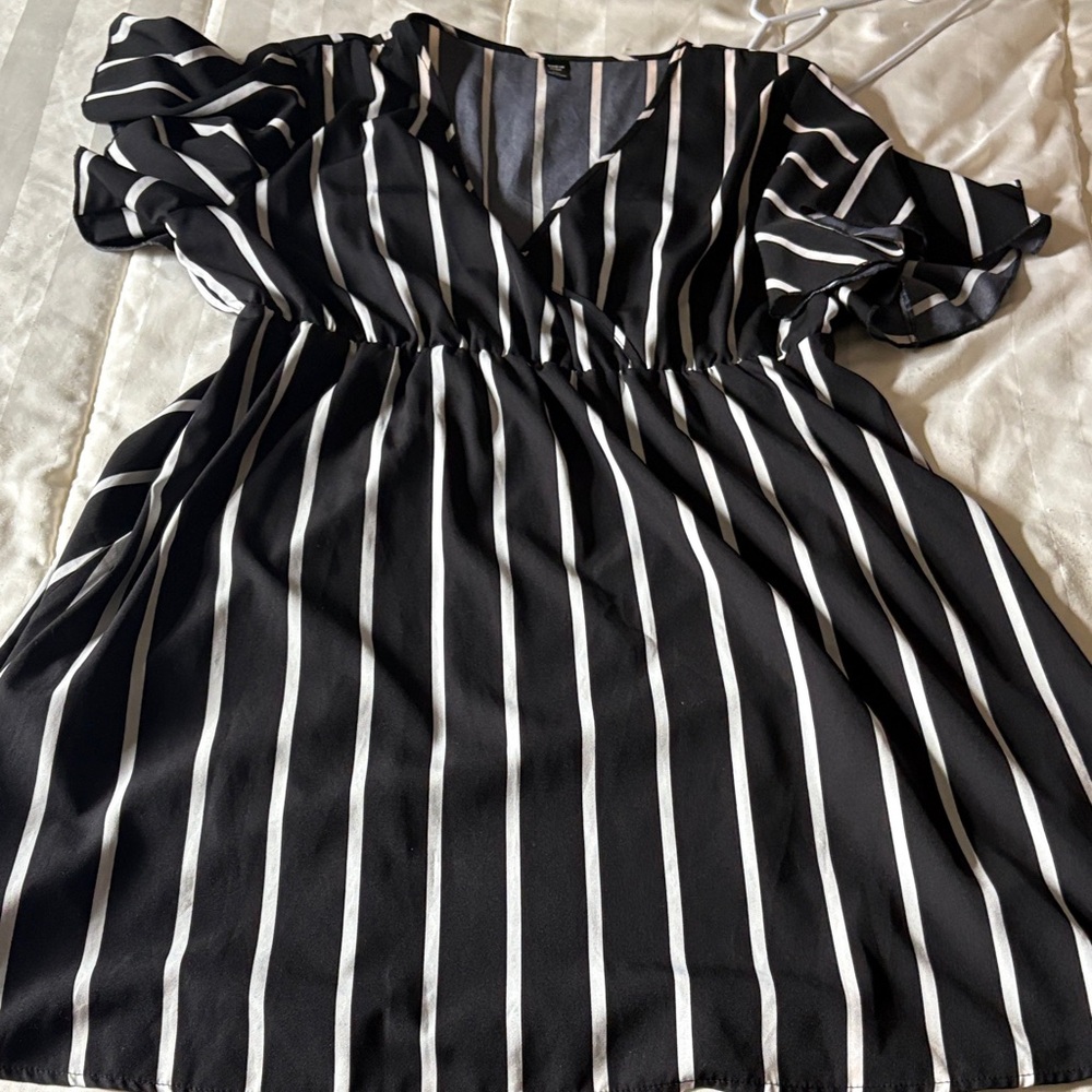 SHEIN Black and White Striped Dress